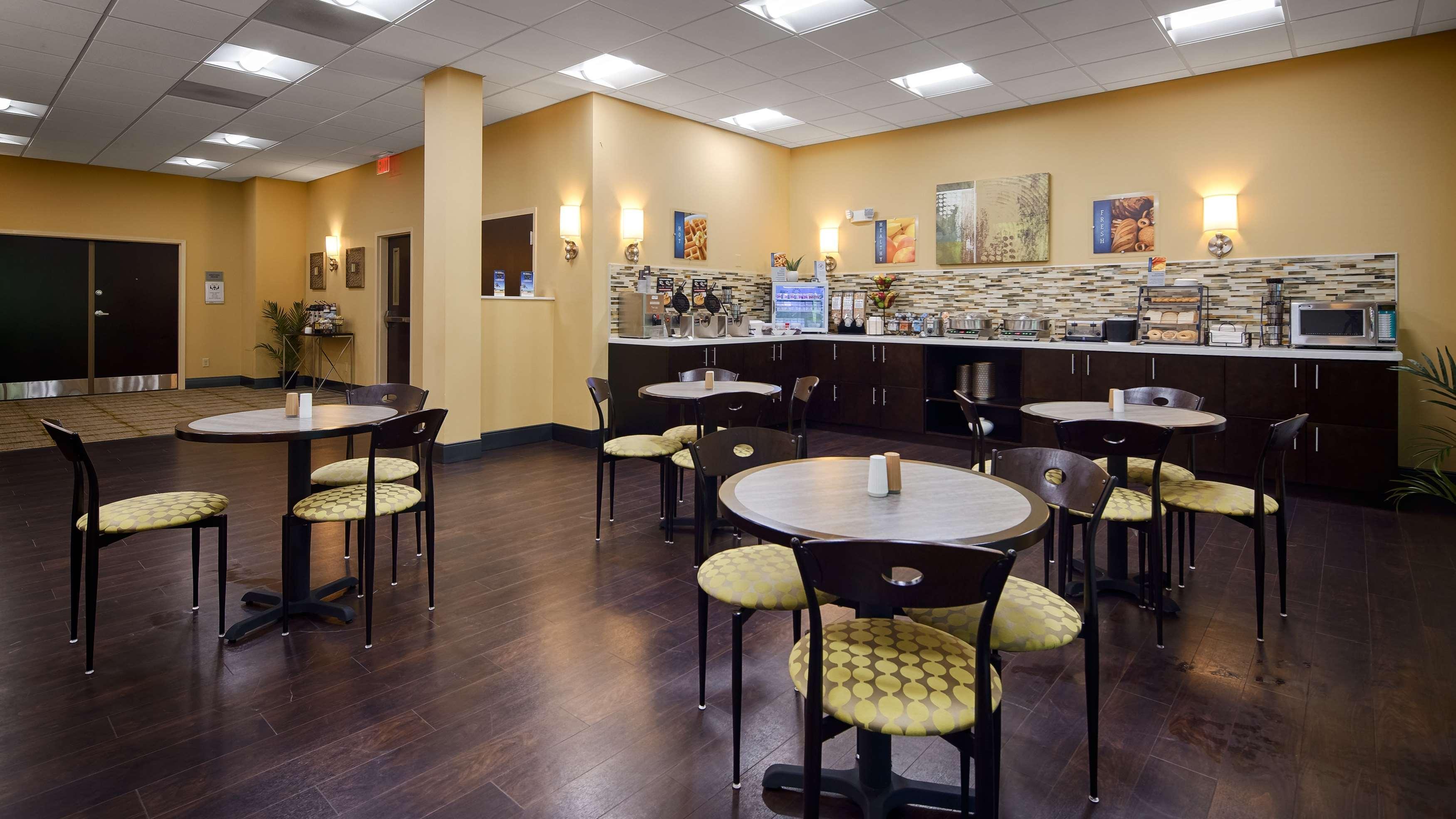 Clarion Inn North Haven Экстерьер фото