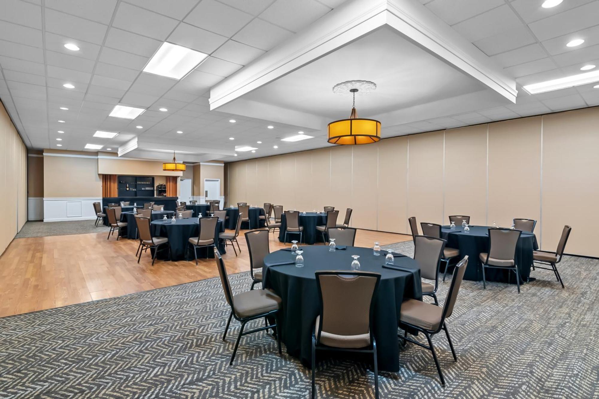 Clarion Inn North Haven Экстерьер фото